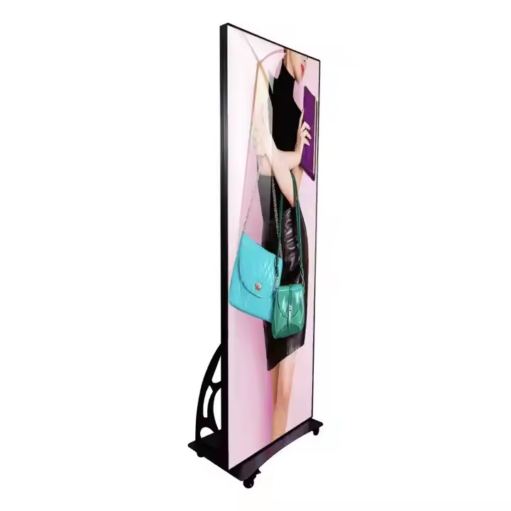 Innenraum P2.5 Vollfarbe Spiegel Led-Display Wireless USB 4G WiFi Smart Control Poster
