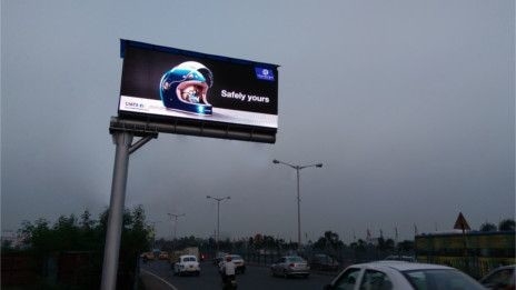 3840HZ Erfrischungsrate Außen-LED-Billboard-Bildschirm für Außenwerbelösungen