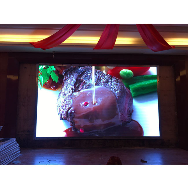 40000 Dot Density SMD LED Screen with IP43 Protection Level and Lightweight Aluminum Body