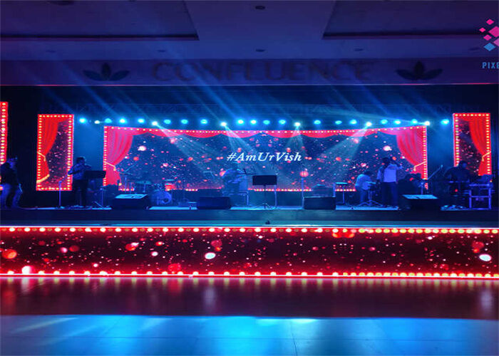 LED-Display zur Vermietung mit hoher Helligkeit und Pixeldichte mit Lampengläsern und fortschrittlicher IC-Technologie für Veranstaltungen im Innenbereich