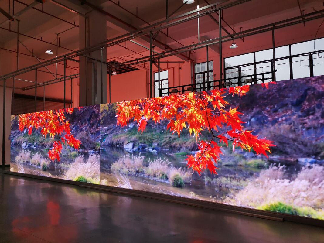 Helle Miete P3.91 500x500mm Panel Indoor Mietwerbedisplay LED-Bildschirm