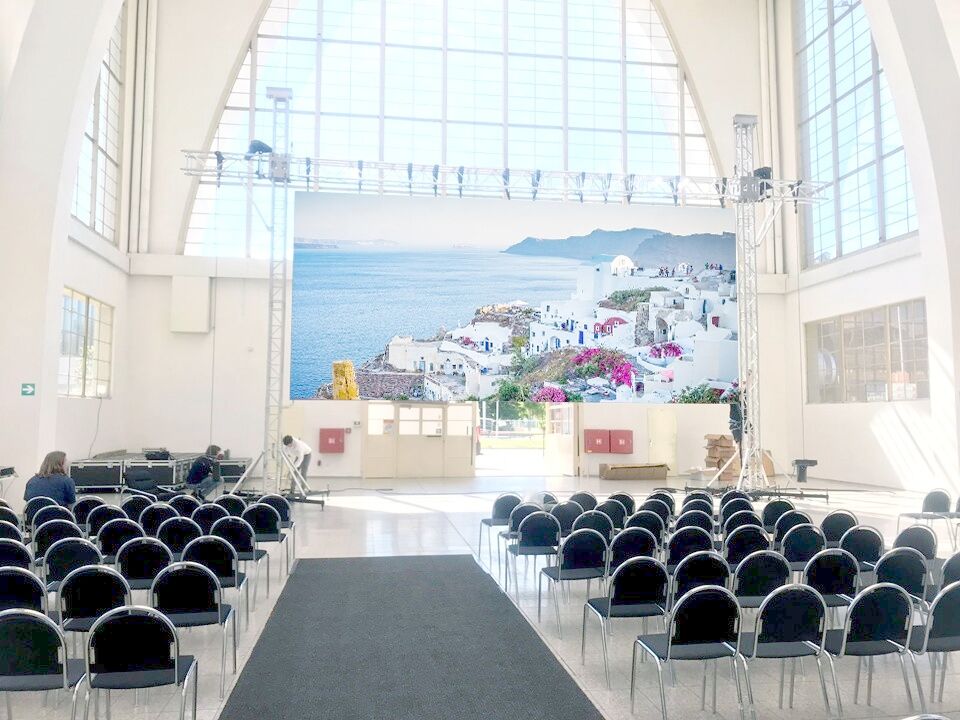 Hochwertiges Full Color Led Video Wandbildschirm HD P2.6 Bühnenmiete Innen Led Wandbildschirm