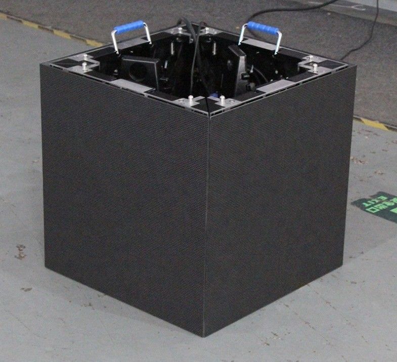 Indoor Outdoor 6 Seiten Smd3535 2000nits Kubus LED Videowand P3.91mm Für DJ Bühne