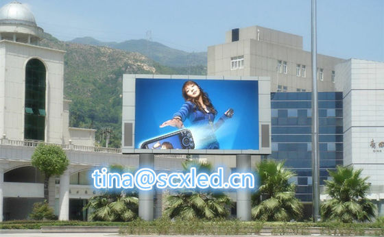 Outdoor Vollfarbe Wasserdicht P10 LED-Display 10mm Pixel Pitch 5000cd/M2 Helligkeit
