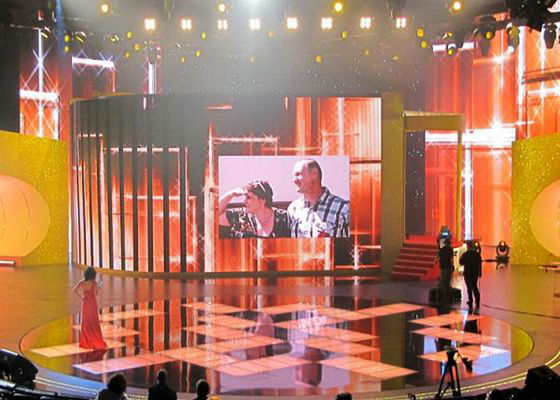 Guter Preis HD GB P4 Indoor Stage LED Leihbildschirm Konzert/Konferenz Drei Jahre Garantie Online