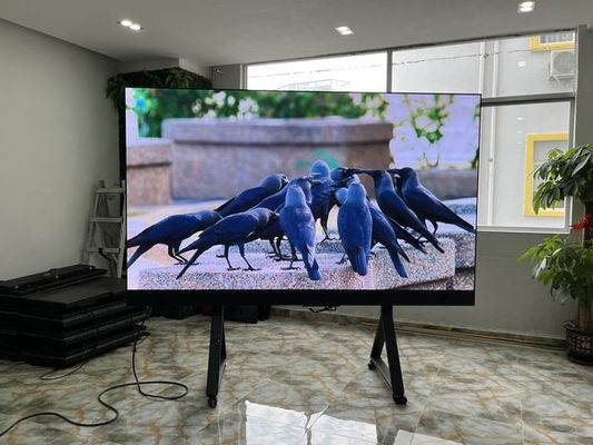 Guter Preis 3.91mm Pixel Pitch HD Wifi Flexible RGB LED-Display mit 5500 Nits Helligkeit Online