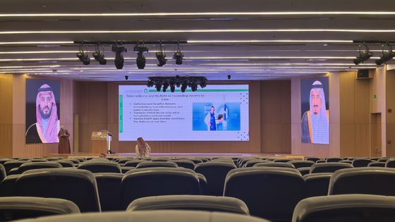 Guter Preis HD Indoor LED Video Wandbildschirm P2.6mm Bühnenbildschirm Anzeigetafel 500x500mm Online