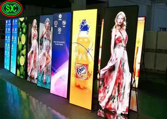 Guter Preis LED-Poster-Display P3.91 P4.81 Helligkeit 6000 Nits 65410 Punkte/M2 Online