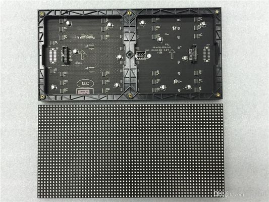 Guter Preis Werbung P5 farbenreicher Innenscan smd2121 LED-Anzeigen-IP34 1/16 Online