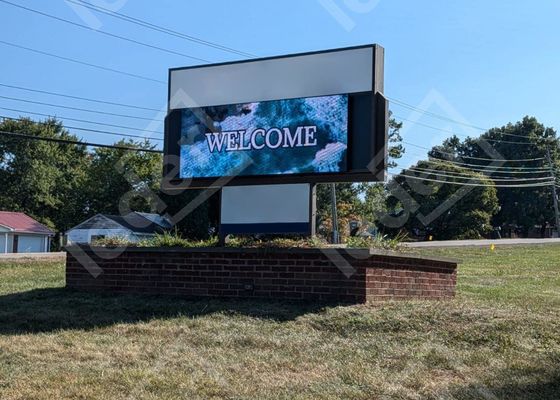 120°/60° Blickwinkel LED Werbetafeln Arbeitsspannung DC5V Durchschnittlicher Stromverbrauch 860w/m2 für eine effektive Werbung