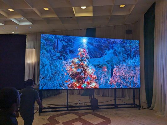 Qualität 1000 Bit Helligkeit GOB LED-Display mit Epistar LED Chip Pixeldichte 262144 Punkte pro Quadratmeter Ideal für digitale Beschilderung Fabrik