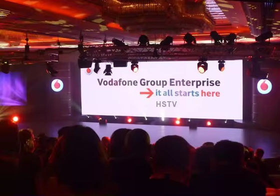 Verbessern Sie Ihr Display mit einer Chip-montierten Leuchtdioden-Platine 960*960mm, reguläre Schrankgröße und 000 Stunden Lebensdauer