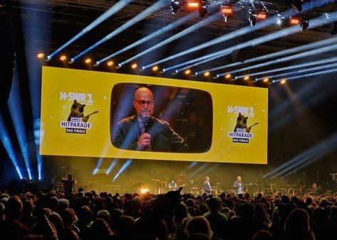 Guter Preis Innenraum-Full-Colour-LED-Billboard 200*150mm Modul NOVA System Epistar Chip Online