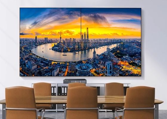 Aufsehen erregende Werbeflächen mit LED-Leuchten DC5V Betriebsspannung 7000nits Helligkeit R 625-630nm Led-Parameter