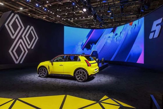 Anzeige Entfernung 4 ̊50m Miet LED-Display mit hoher Farbuniformität und durchschnittlichem Verbrauch 438 Watt/m2