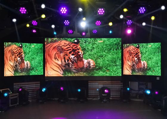 640*640mm Schrankabmessung Miet-Display-Bildschirm mit SMD2121 LED-Lampen