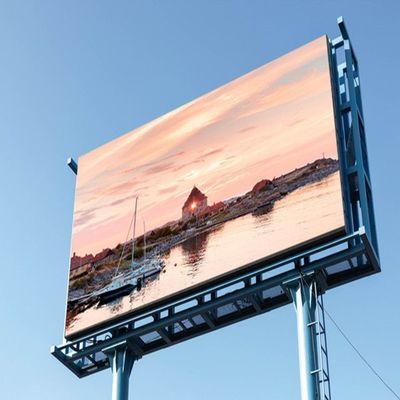Guter Preis Echte Pixel-LED-Werbetafeln für Helligkeitswerbung 7000 Nits Helligkeit 860 W/m² Durchschnittlicher Stromverbrauch Online