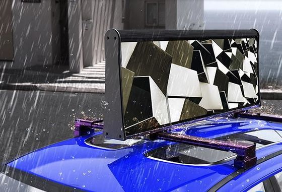 Drive Mode Asynchronous Control Car LED Sign Display with 5mm Pitch Size and 1R1G1B Configurations ' Needs