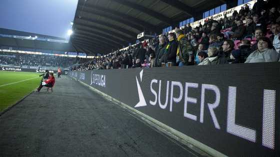 Erleben Sie das Beste mit den Videowänden des Stadions.