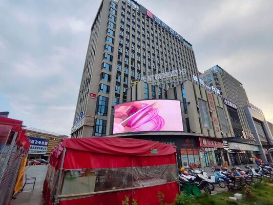 Outdoor Full Color LED Display mit dünnem und langlebigem Druckguss-Aluminiumgehäuse für erhöhte Festigkeit und Präzision