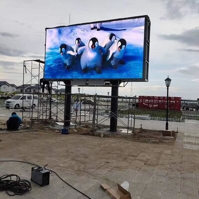 960X960mm Outdoor-LED-Werbeplatte P6 Hohe Helligkeit 6500nit und 3840hz Erneuerungsrate
