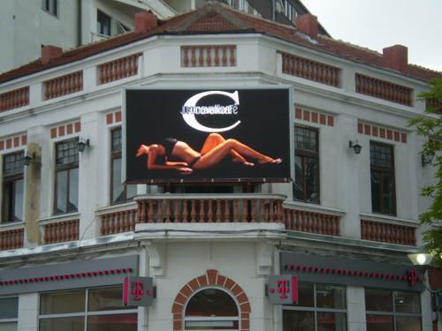 Outdoor P3 Werbe-LED-Displaytafel mit 960x960mm Gehäuse und 3840Hz Bildwiederholrate