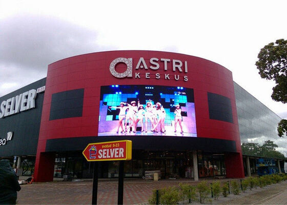 Guter Preis Outdoor P10 LED Display Werbebildschirm Festinstallation 8000 Helligkeit und 3840 Hz Bildwiederholrate Online