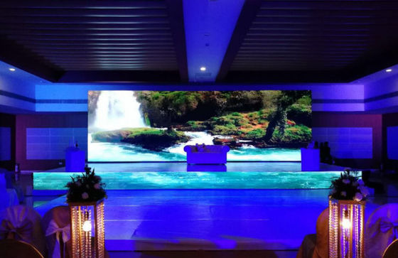 Guter Preis IP65 Vermietung Außen Full Color LED Vermietung Bildschirm 1024mm * 1024mm Modulgröße Online