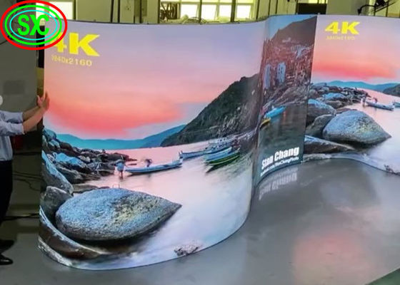 Geführte Videoinnenwand 500X500mm SMD2121 1200cd/m2 P3.91