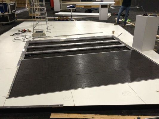Guter Preis Super dünnes tragbares Stadium 1800cd/m2 LED Dance Floor Online