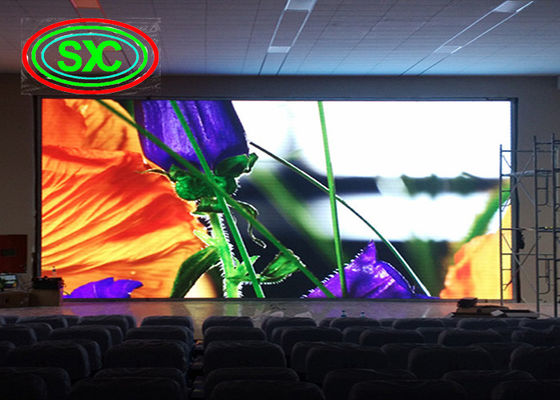 Guter Preis Stadium LED sortiert Miet-P4 Innen-LED Schirm-Kabinett 512*512 Millimeter annoncierend aus Online