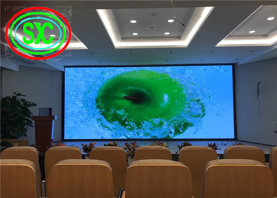 Guter Preis Leihbildschirm Kurvhalter Hintergrund LED-Display Modul 4,81mm Pixel Pitch 500x500mm Schrank Online