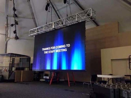 P3.91 LED-Leihbildschirm für Kirchen, Shows, Veranstaltungen und Hochzeiten Dreijährige Garantie