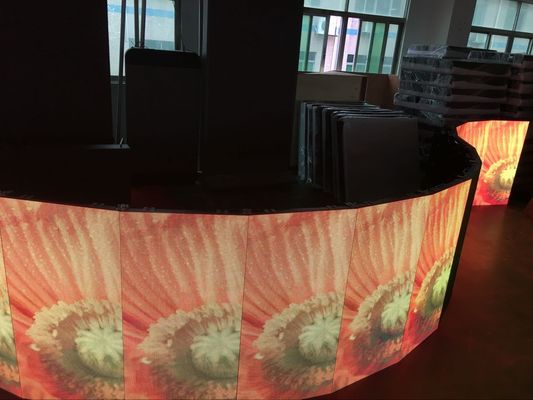 Guter Preis Stadium LED sortiert Tätigkeiten zeigen Helligkeit des LED-Schirm-Hoch-5000 im Freien Videokabinett der wand P3.91 P4.81 500x500mm aus Online