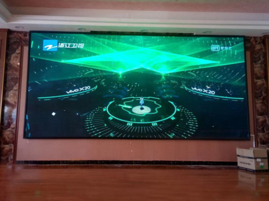 Guter Preis Stadium LED sortiert P3 1920 Hz Kabinett des Frontservices 576x576mm kleiner farbenreicher Würfel-Gussaluminium Neigungs-HD aus Online