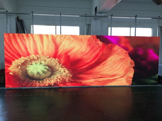 Guter Preis Stadium LED sortiert Innenwerbungskabinett RGB 3 der anzeige HD P4 1920hz in 1 512x512mm Kabinett, Helligkeit 1500cd aus Online