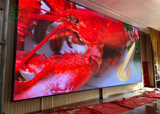 Guter Preis Innenmiet-LED-Schirm-Stadiums-Anzeige P3.91 Druckgussaluminiumplatte 500*500mm Online