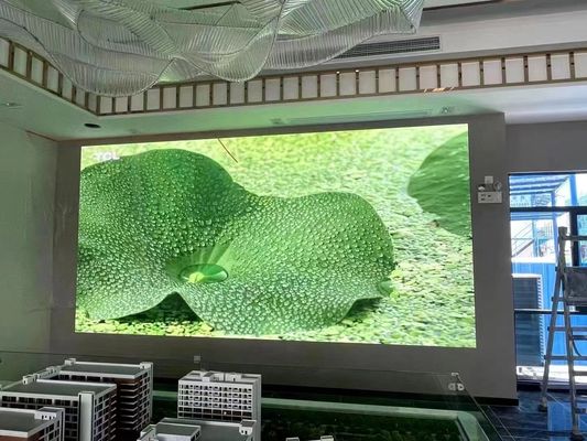 High-Definition Indoor Full Color LED-Display P4 für die Bühne mit dünnem und leichtem Design