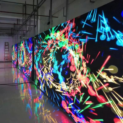 Verbessern Sie Ihre Visualisierung mit einem LED-Display mit kleiner Pixelhöhe 427186 Punkte/m2 Dichte und SMD2121 Lampen